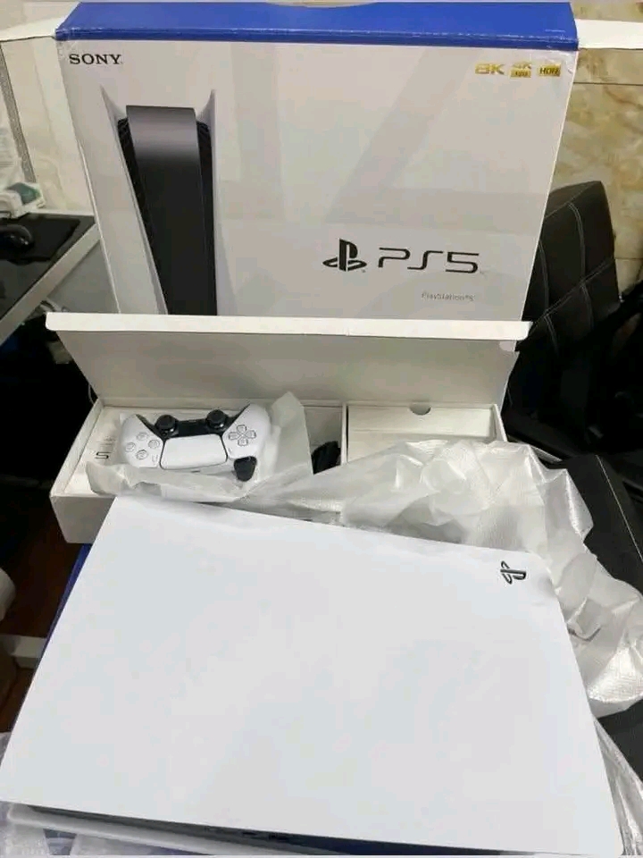 Brand New PS5