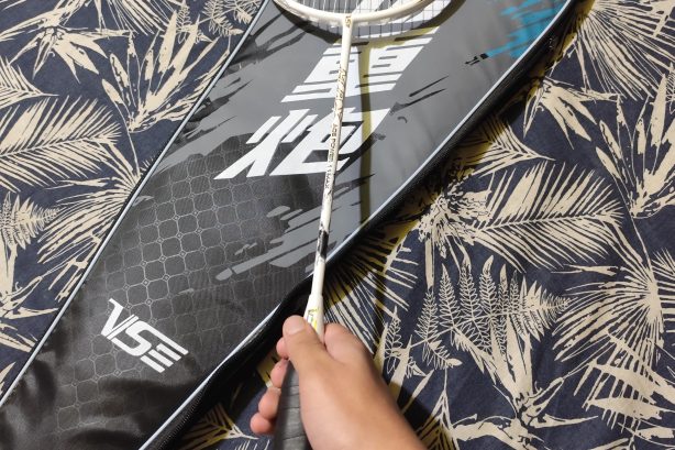 Vse AC power 11 max dragon edition badminton racket