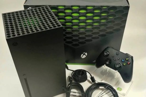 Xbox Series X 1TB – Perfect Condition (Box +waranty seal available)  Available