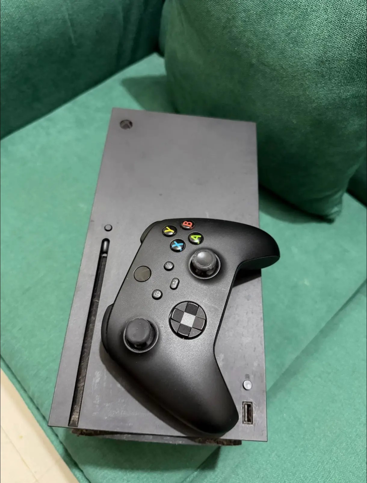 Xbox Series X 1TB – Perfect Condition (Box +waranty seal available)  Available