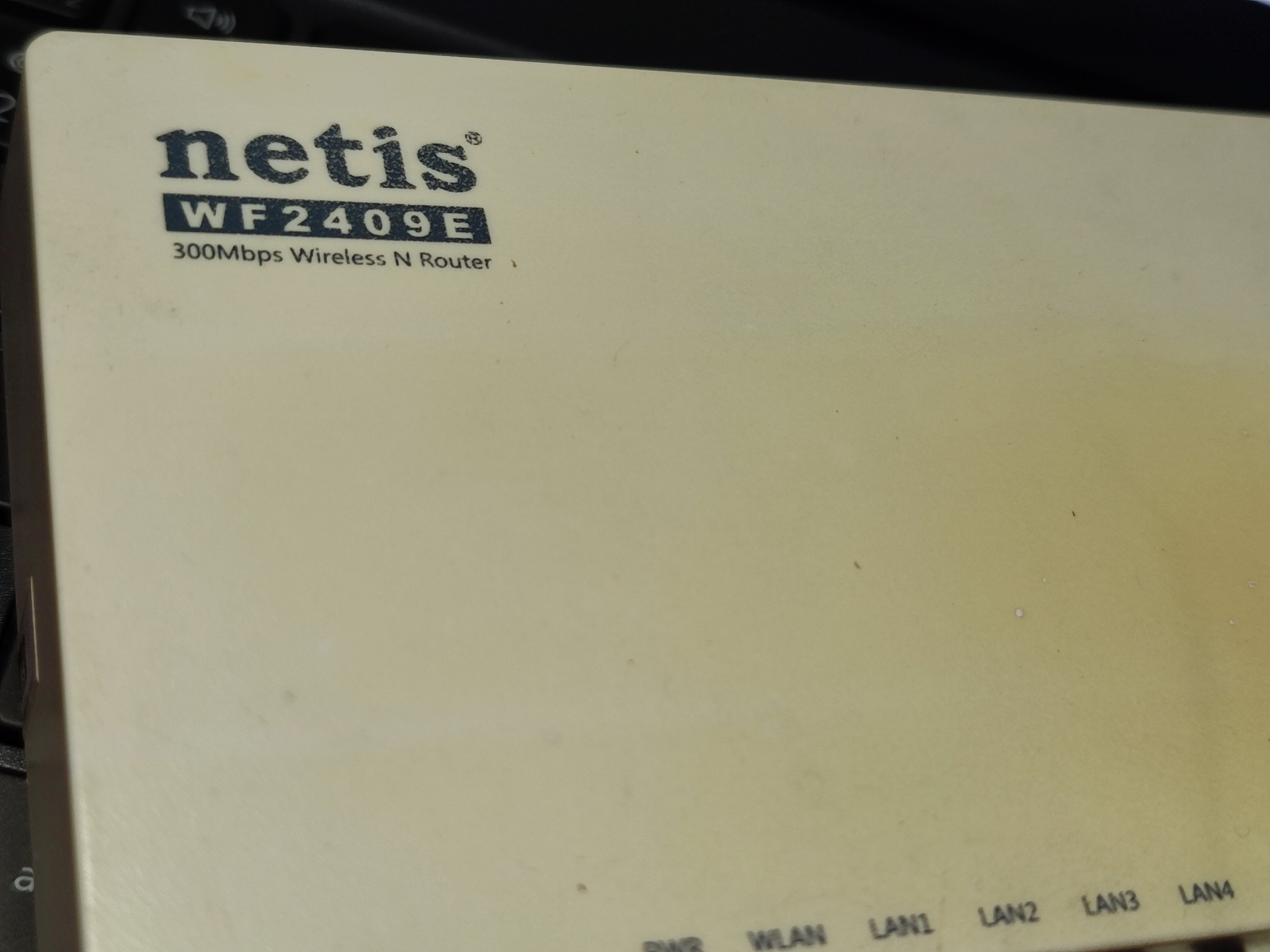 Netis WF2409E 300 Mbps Ethernet Single-Band Wi-Fi Router